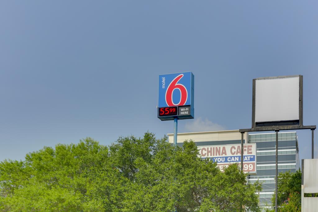 Motel 6 Houston, Tx - West Exterior foto